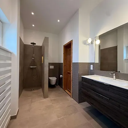 Apartment Strandvilla Silberner Fisch № 32 Binz